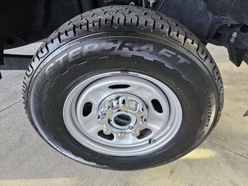 Used 2022 Ford F250 XL w/ Power Equipment Group image 22