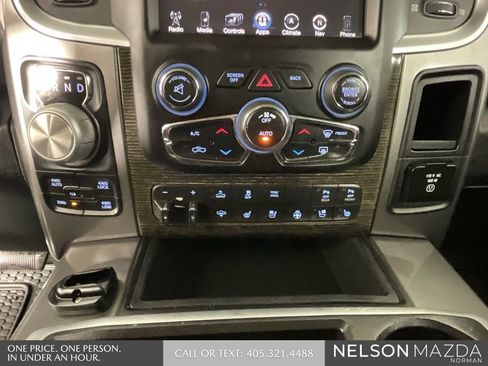 Used 2015 RAM 1500 Limited image 35