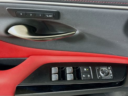 Used 2023 Lexus ES 350 F Sport w/ Accessory Package (Z2) FWD image 15