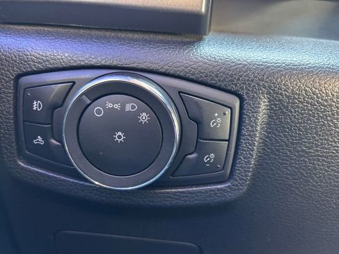 Used 2015 Ford F150 XLT w/ Equipment Group 301A Mid AWD/4WD image 23