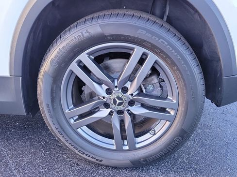 Certified 2025 Mercedes-Benz GLA 250 image 10