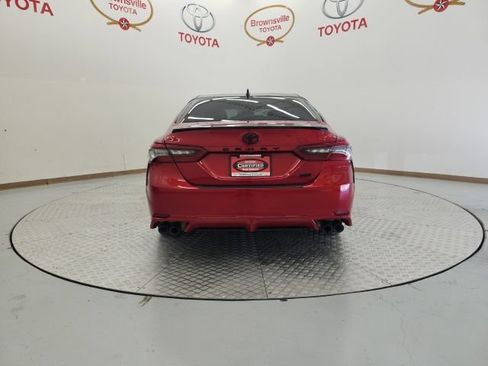 Used 2024 Toyota Camry XSE FWD image 7