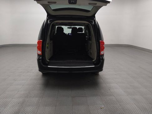 Used 2018 Dodge Grand Caravan SE w/ UConnect Hands-Free Group FWD image 29