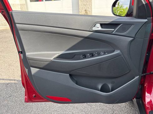 Used 2021 Hyundai Tucson SE FWD image 16