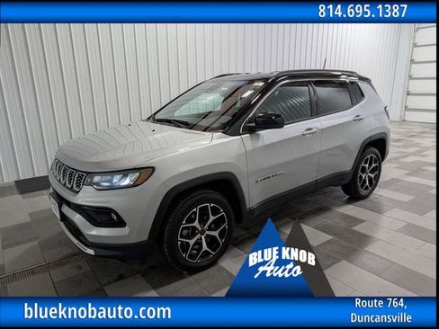 Used 2025 Jeep Compass Limited AWD/4WD image 1