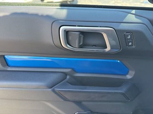 New 2025 Ford Bronco 2-Door image 9