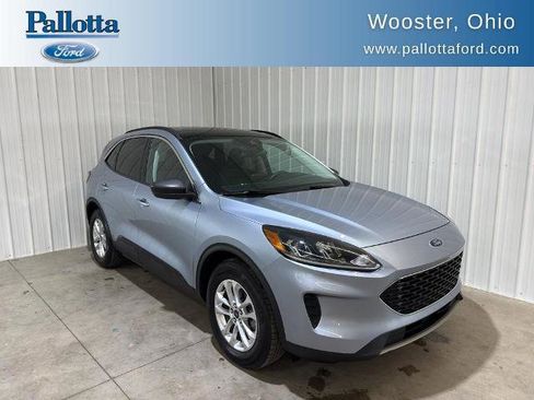 Certified 2022 Ford Escape SE w/ Convenience Package image 1