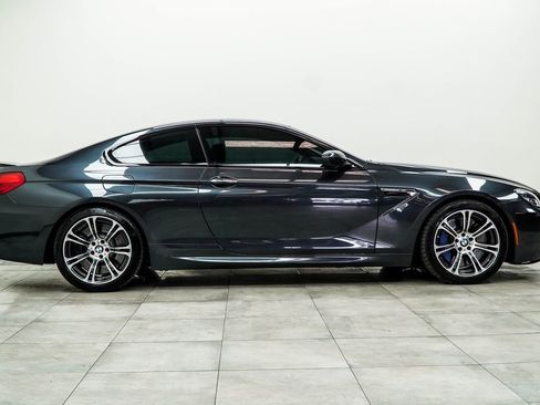 Used 2017 BMW M6 Coupe image 10