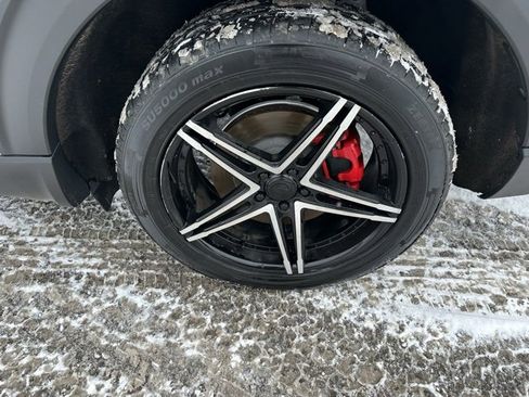 Used 2021 Ford Explorer ST w/ Equipment Group 401A image 11