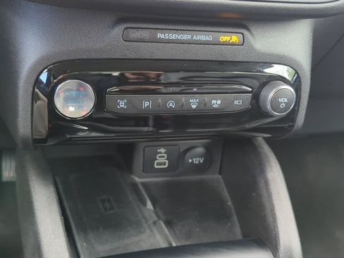 Used 2024 Ford Escape Platinum AWD/4WD image 20