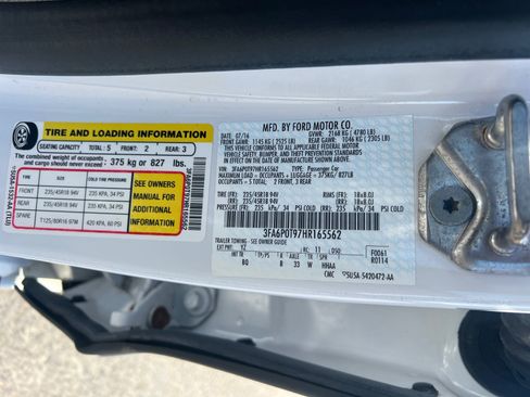 Used 2017 Ford Fusion SE AWD/4WD image 34