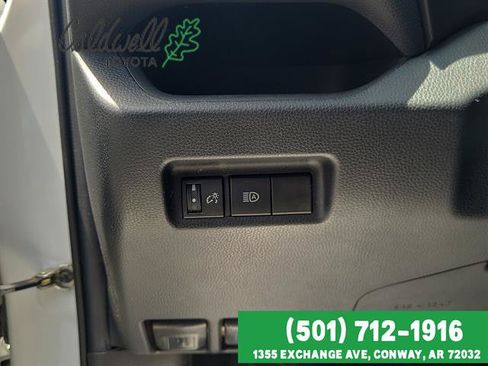 Used 2021 Toyota RAV4 XLE FWD image 24