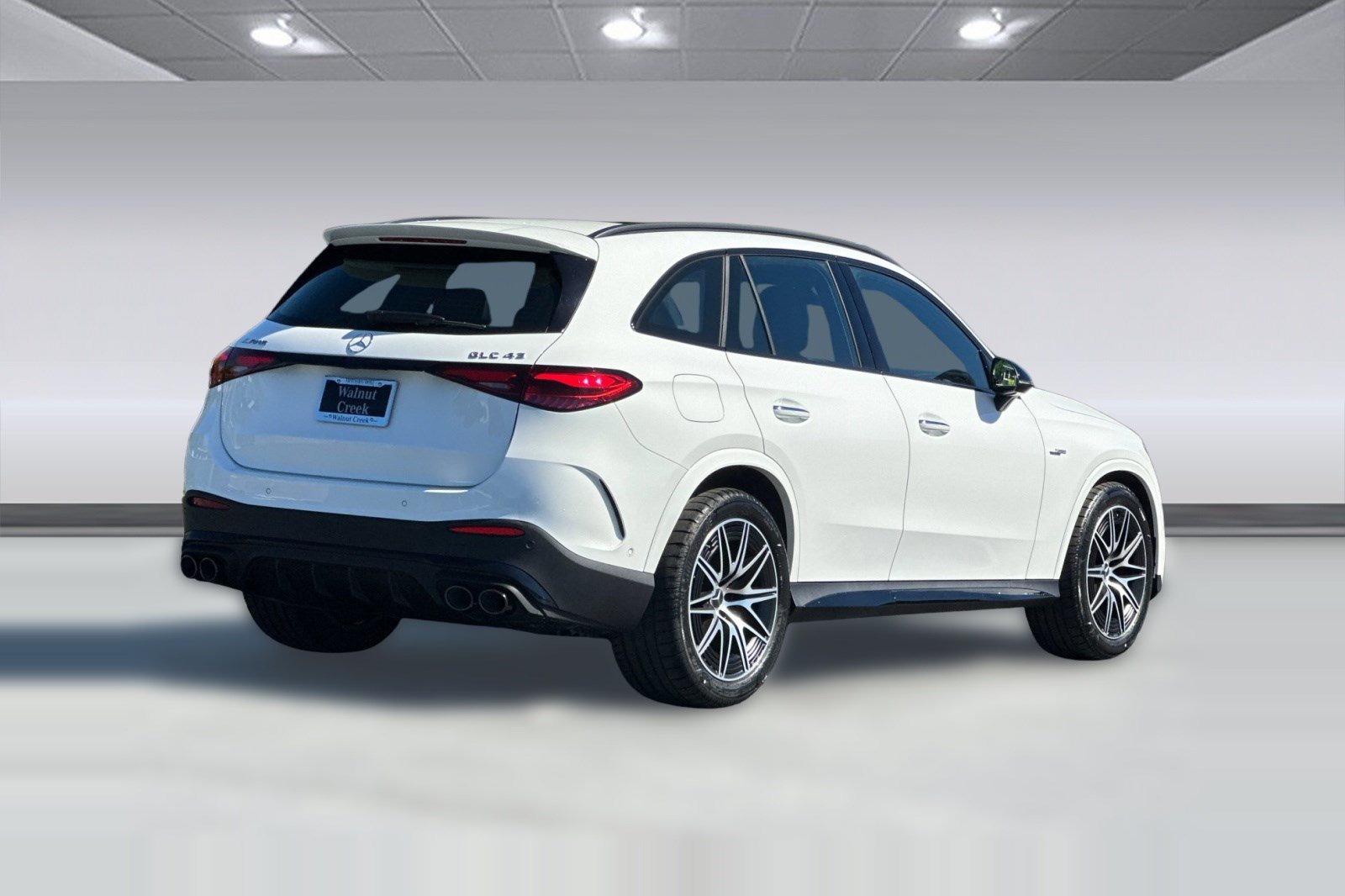 Certified 2025 Mercedes-Benz GLC 43 AMG 4MATIC image 8