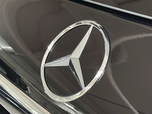 New 2025 Mercedes-Benz GLS 450 4MATIC image 9