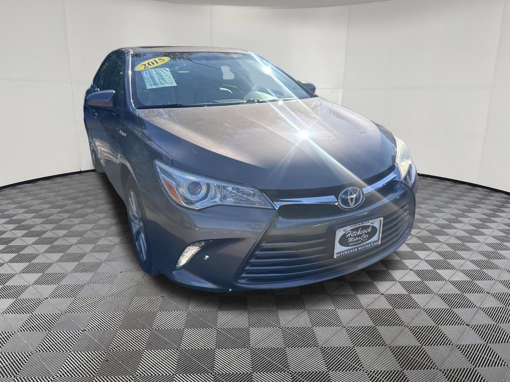 Used 2015 Toyota Camry XLE w/ Moonroof Package FWD image 5