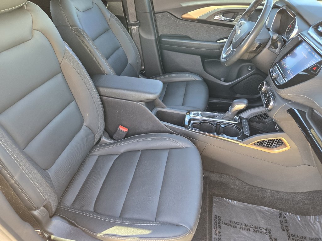 Used 2022 Chevrolet TrailBlazer ACTIV w/ Sun and Liftgate Package FWD image 14