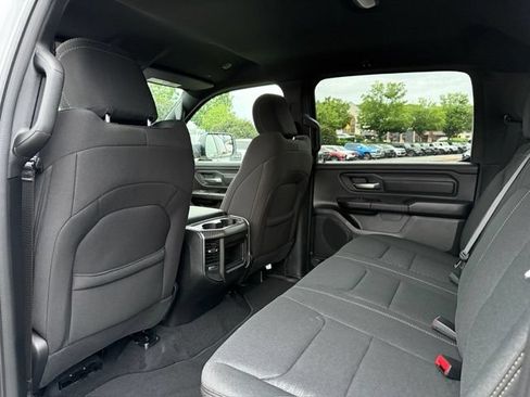 New 2026 RAM 1500 Express AWD/4WD image 27