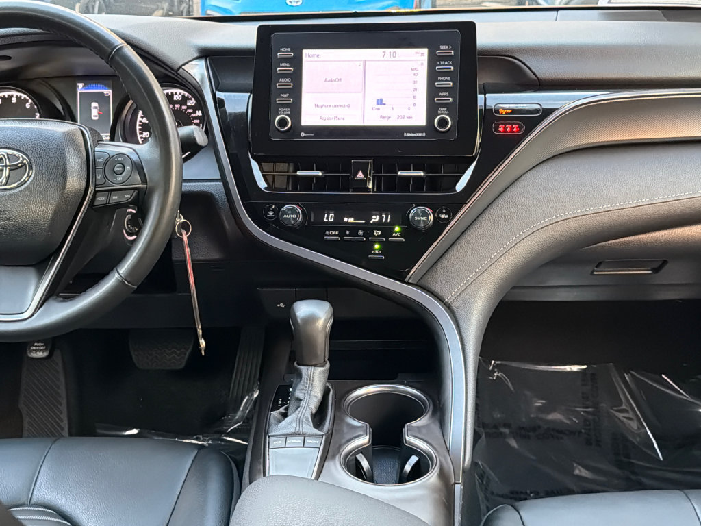 Used 2024 Toyota Camry SE FWD image 16