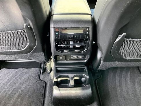 Certified 2022 Jeep Grand Cherokee L Limited image 17