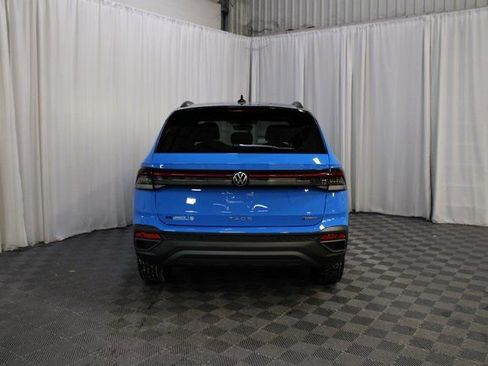 New 2026 Volkswagen Taos SE AWD/4WD image 22