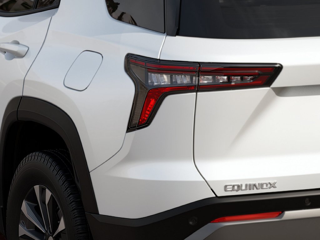 New 2027 Chevrolet Equinox LT FWD image 8