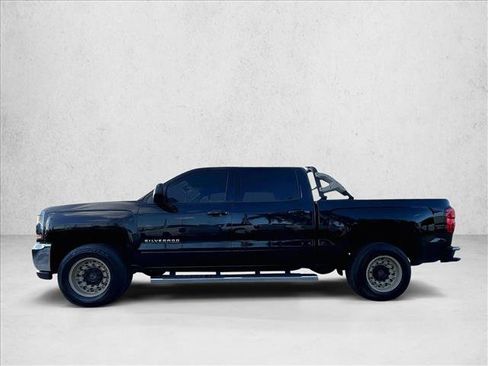 Used 2018 Chevrolet Silverado 1500 LT w/ All Star Edition image 6