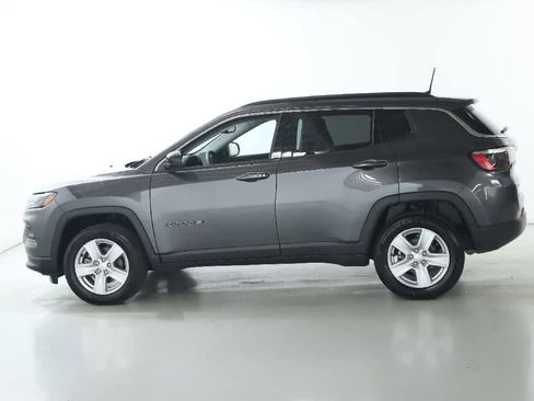 Used 2022 Jeep Compass Latitude image 36