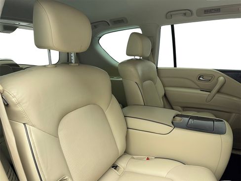 Used 2023 INFINITI QX80 Luxe w/ Cargo Package image 46