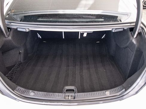 Used 2018 Mercedes-Benz E 400 E 400 image 17