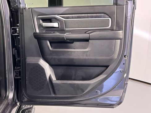 Used 2022 RAM 3500 Big Horn w/ Safety Group B image 12