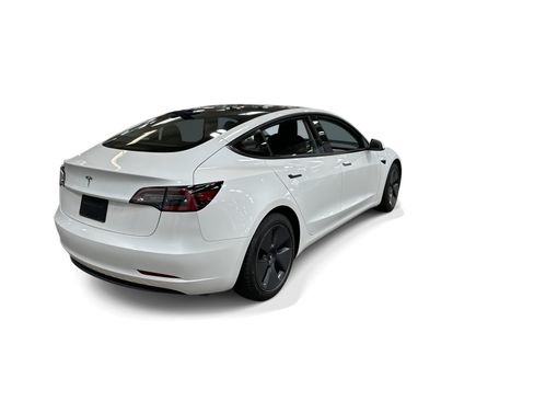 Certified 2023 Tesla Model 3 Standard Range RWD image 6