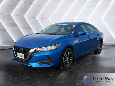 Used 2023 Nissan Sentra SV image 1