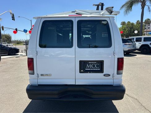 Used 2007 Ford E-150 and Econoline 150 RWD image 10
