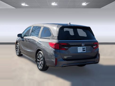 New 2026 Honda Odyssey EX-L image 3