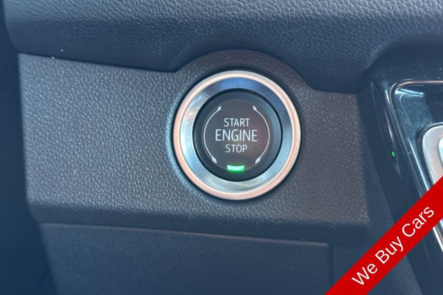 Used 2025 Chevrolet Traverse LT AWD/4WD image 28