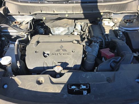 Used 2023 Mitsubishi Outlander Sport SE image 14