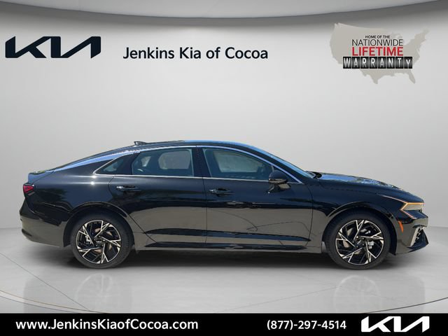 New 2026 Kia K5 GT-Line FWD image 3