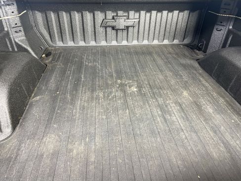 Used 2025 Chevrolet Silverado 1500 ZR2 w/ Technology Package image 27