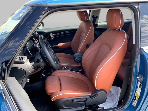 Used 2024 MINI Cooper S FWD image 8