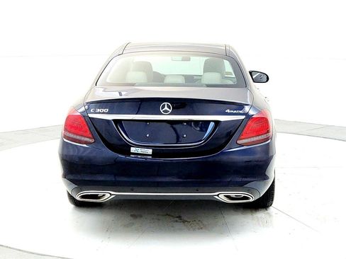 Used 2019 Mercedes-Benz C 300 4MATIC Sedan image 5