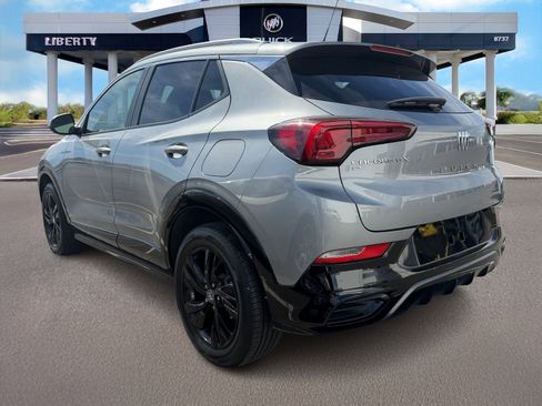 Used 2024 Buick Encore GX Sport Touring image 3