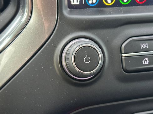 Used 2022 Chevrolet Silverado 1500 RST w/ Convenience Package II image 31