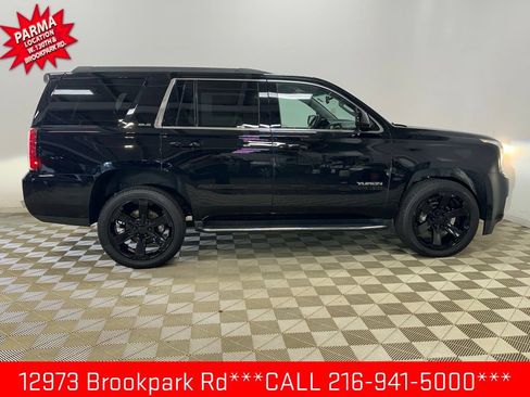 Certified 2020 GMC Yukon SLE w/ Convenience Package AWD/4WD image 4