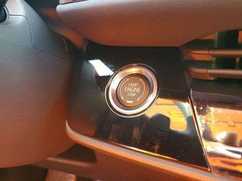 New 2025 Buick Envision Sport Touring image 25