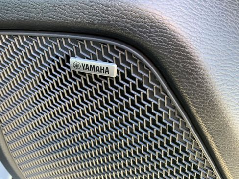 New 2025 Mitsubishi Outlander SE image 26