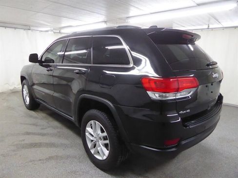 Used 2018 Jeep Grand Cherokee Laredo image 5