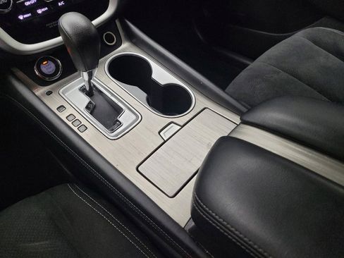 Used 2017 Nissan Murano S image 26