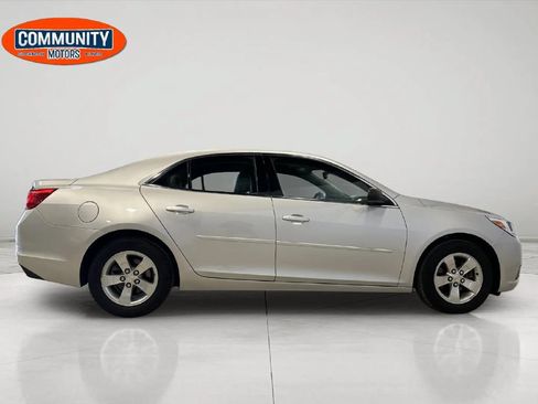 Used 2015 Chevrolet Malibu LS w/ Protection Package FWD image 9
