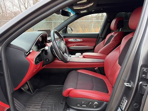 Used 2023 Genesis GV70 3.5T Sport w/ Cargo Package image 23