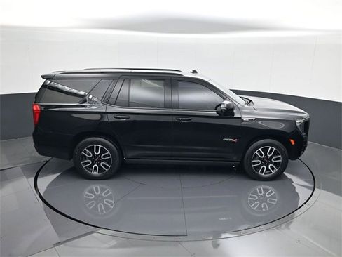 Used 2021 GMC Yukon AT4 w/ AT4 Premium Plus Package image 17